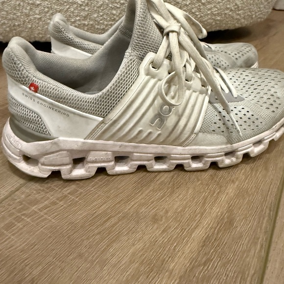 On Running Light Gray Sneakers - Picture 1 of 4